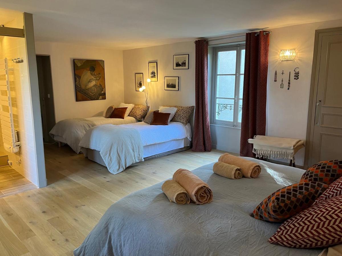Chateau Du Mauny, Gites Et Chambres D'Hotes En Bourgogne Rosey 外观 照片