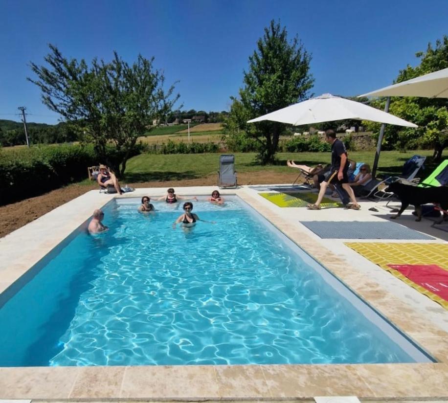 Chateau Du Mauny, Gites Et Chambres D'Hotes En Bourgogne Rosey 外观 照片